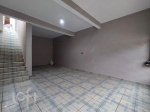 Image 18 - 881671