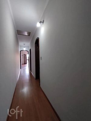 Image 8 - 881671