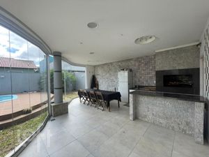 Image 25 - 881673