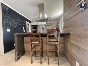 Image 5 - 881673