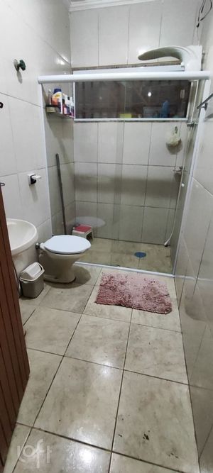 Image 9 - 881674