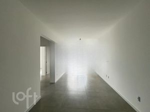 Image 1 - 881676