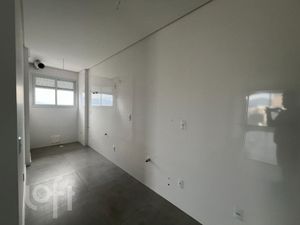 Image 1 - 881689
