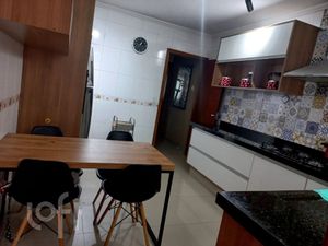 Image 8 - 881692