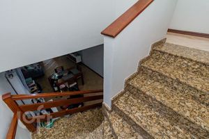 Image 7 - 881699
