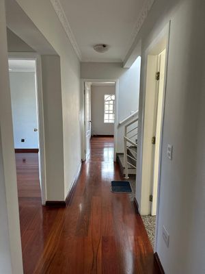 Image 39 - 881703