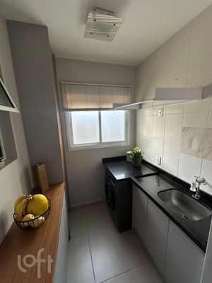Image 9 - 881724