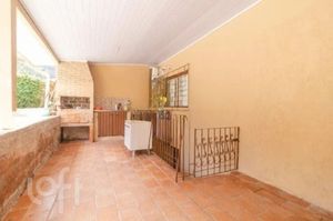 Image 3 - 881728