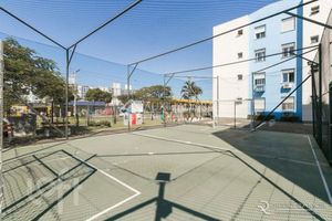 Image 17 - 881730