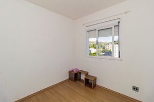Image 12 - 881740