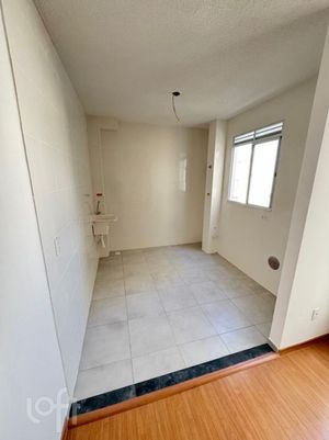 Image 3 - 881741