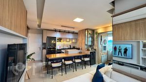 Image 3 - 881743