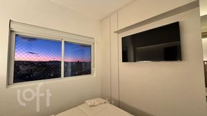 Image 9 - 881743