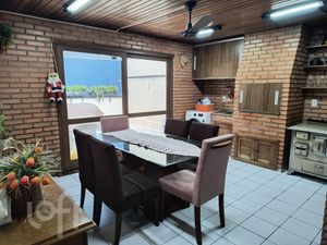 Image 1 - 881744
