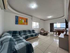 Image 1 - 881746