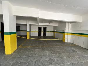 Image 8 - 881746