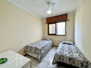 Image 8 - 881751