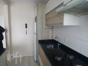 Image 18 - 881752