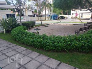 Image 0 - 881752