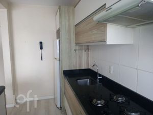 Image 17 - 881752