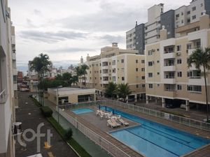 Image 12 - 881752