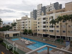 Image 13 - 881752