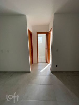 Image 10 - 881755