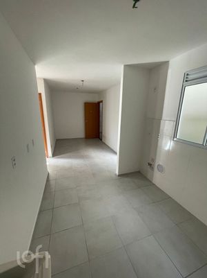 Image 11 - 881755