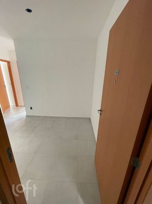 Image 20 - 881755