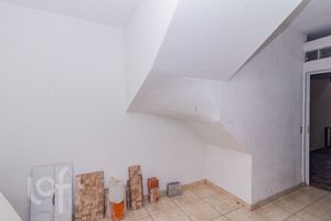 Image 40 - 881769
