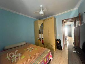 Image 13 - 881769