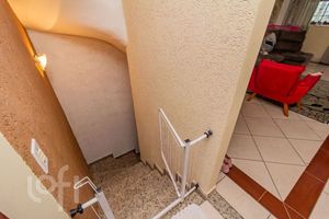 Image 37 - 881769