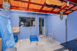 Image 15 - 881769