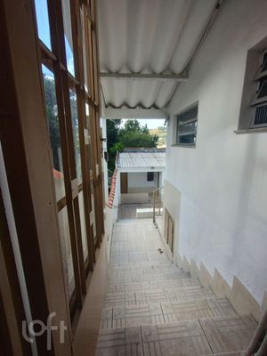 Image 11 - 881770