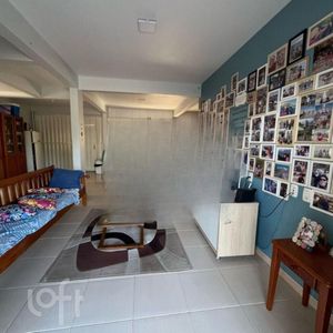 Image 1 - 881772