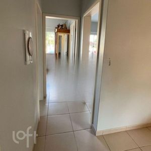 Image 4 - 881772
