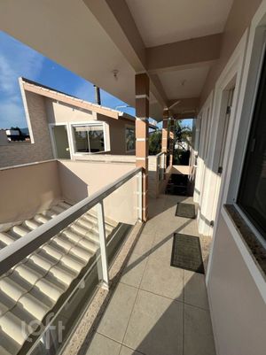 Image 20 - 881772