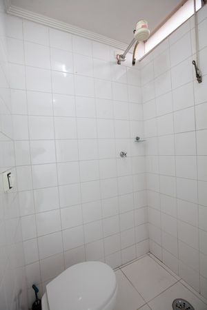 Image 17 - 881776