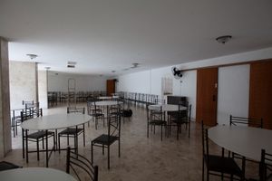 Image 27 - 881776