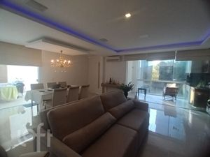 Image 1 - 881777