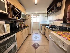 Image 1 - 881778