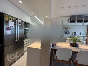 Image 4 - 881781
