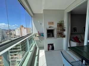 Image 8 - 881781