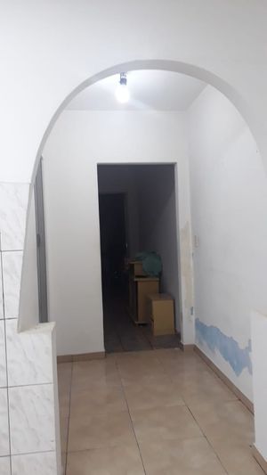 Image 3 - 881793