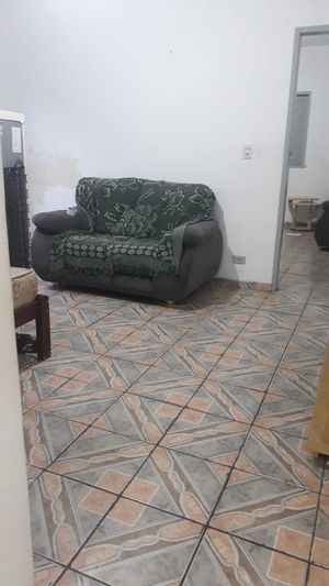 Image 1 - 881793