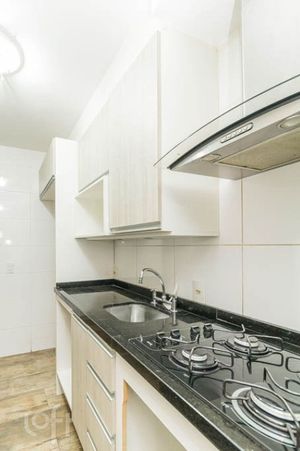 Image 9 - 881894