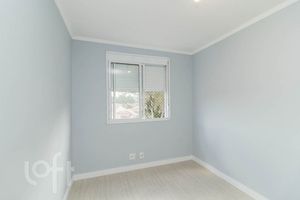Image 18 - 881894
