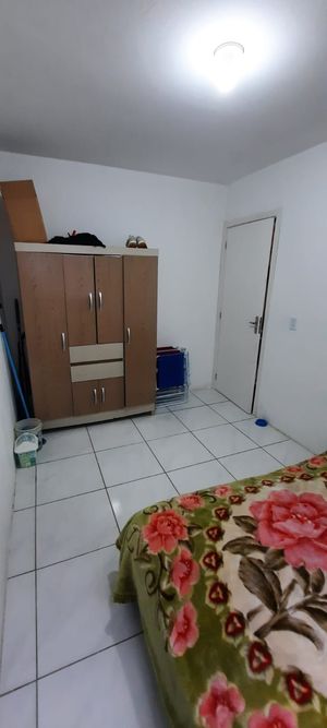 Image 13 - 881899