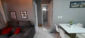 Image 3 - 881899