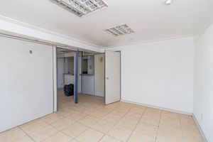 Image 3 - 881909